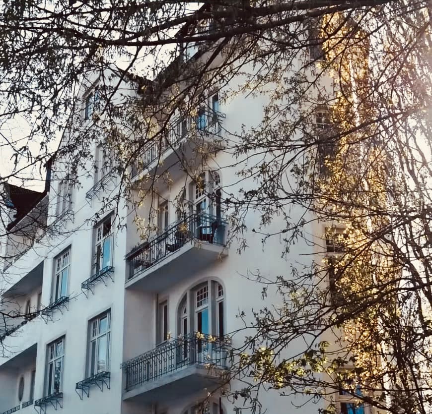 CROVES Real Estate, Inhaberin Caroline Staub — Immobilienmakler in Zürich