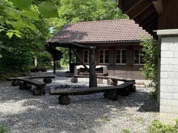 Waldhütte Geeren — Immobilienverwaltung in Dübendorf (Bild 2)