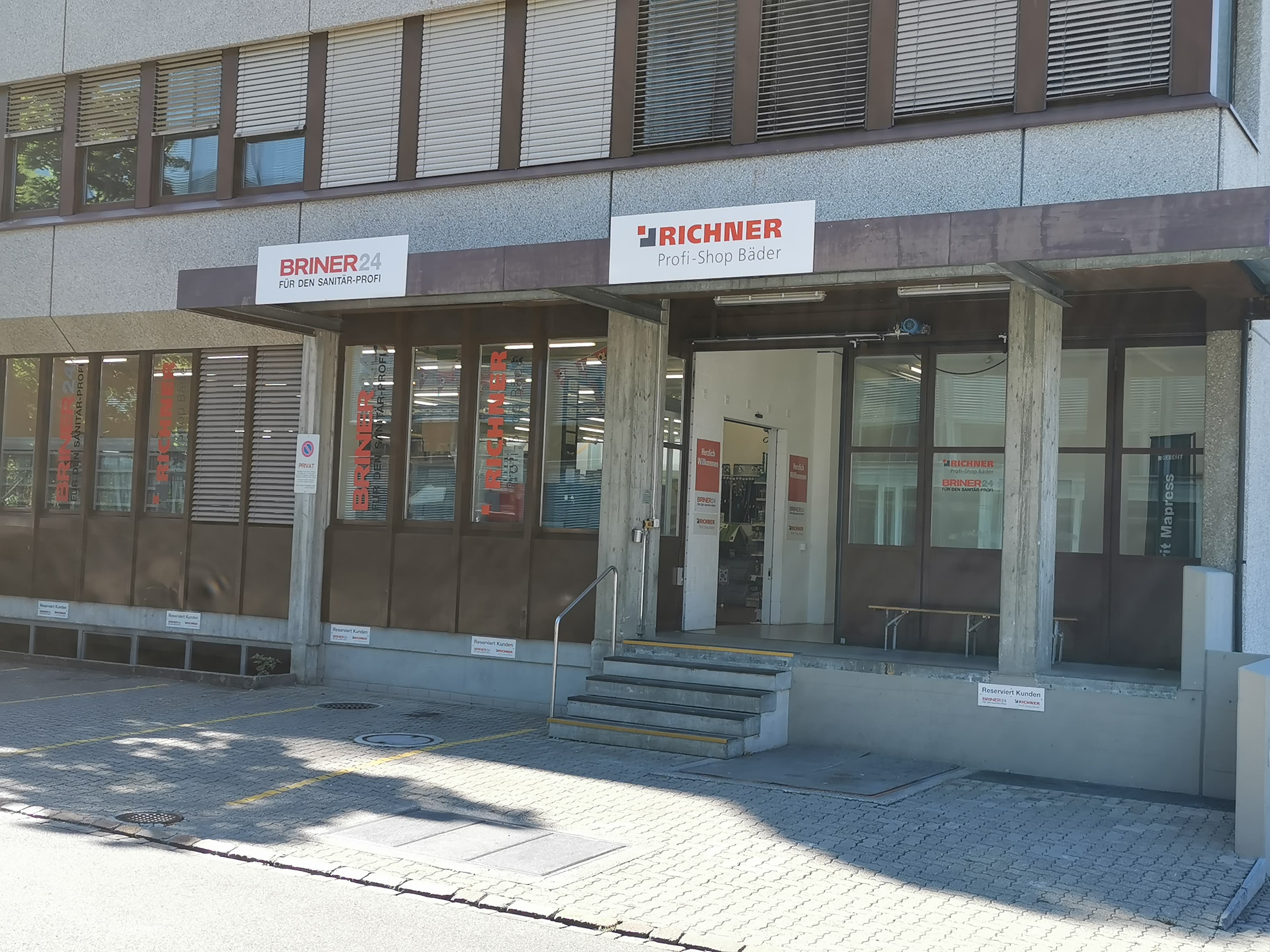 Richner Handwerkerzentrum — Bauunternehmen in Opfikon