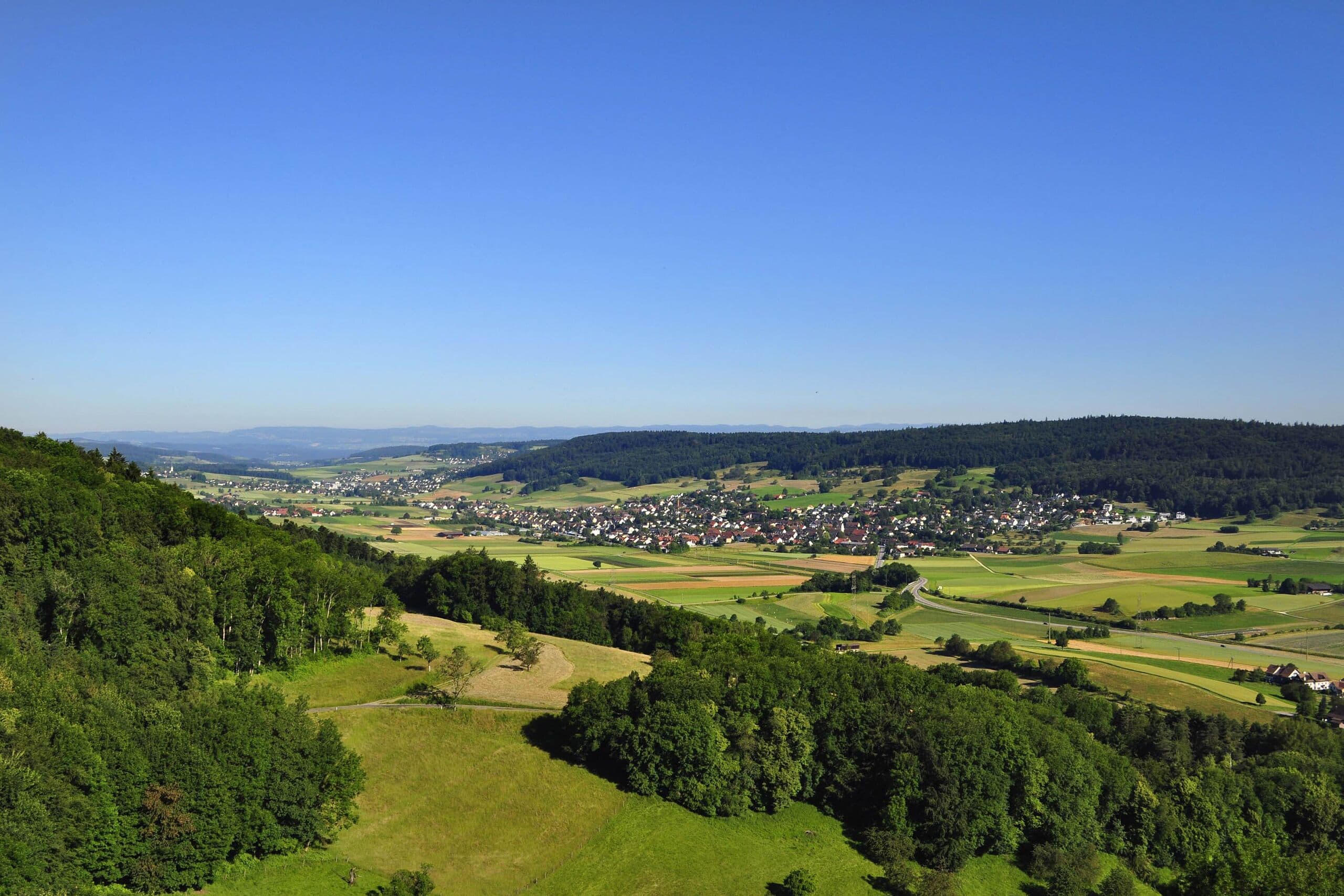 Stutz & Partner GmbH — Immobilienverwaltung in Oberweningen (Bild 2)