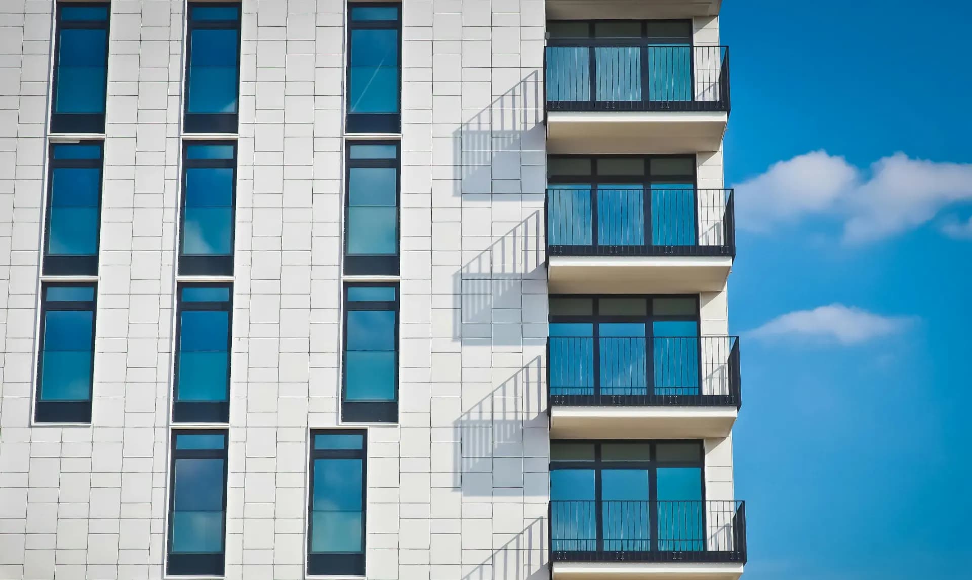 Revesta Immobilien GmbH — Immobilienmakler in Zürich (Bild 2)