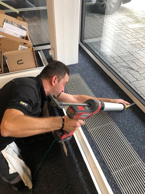 Murati-Fugenabdichtungen GmbH — Bauunternehmen in Adliswil (Bild 2)