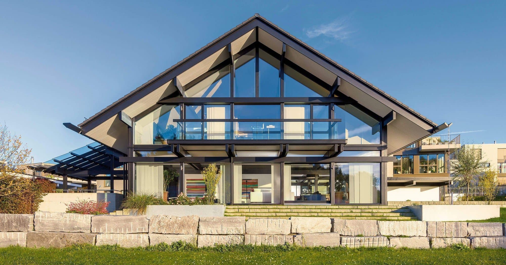 HUF HAUS Zürich — Bauunternehmen in Volketswil
