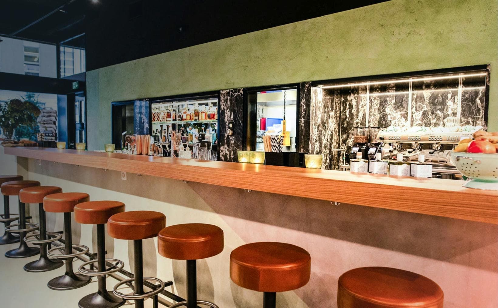 Cafe Bar Black1966 — Bar in Zürich (Bild 2)