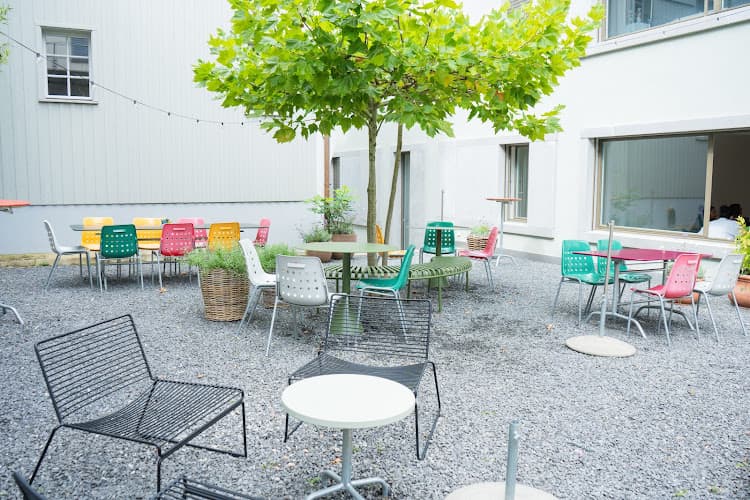 YomYom — Restaurant in Zollikon