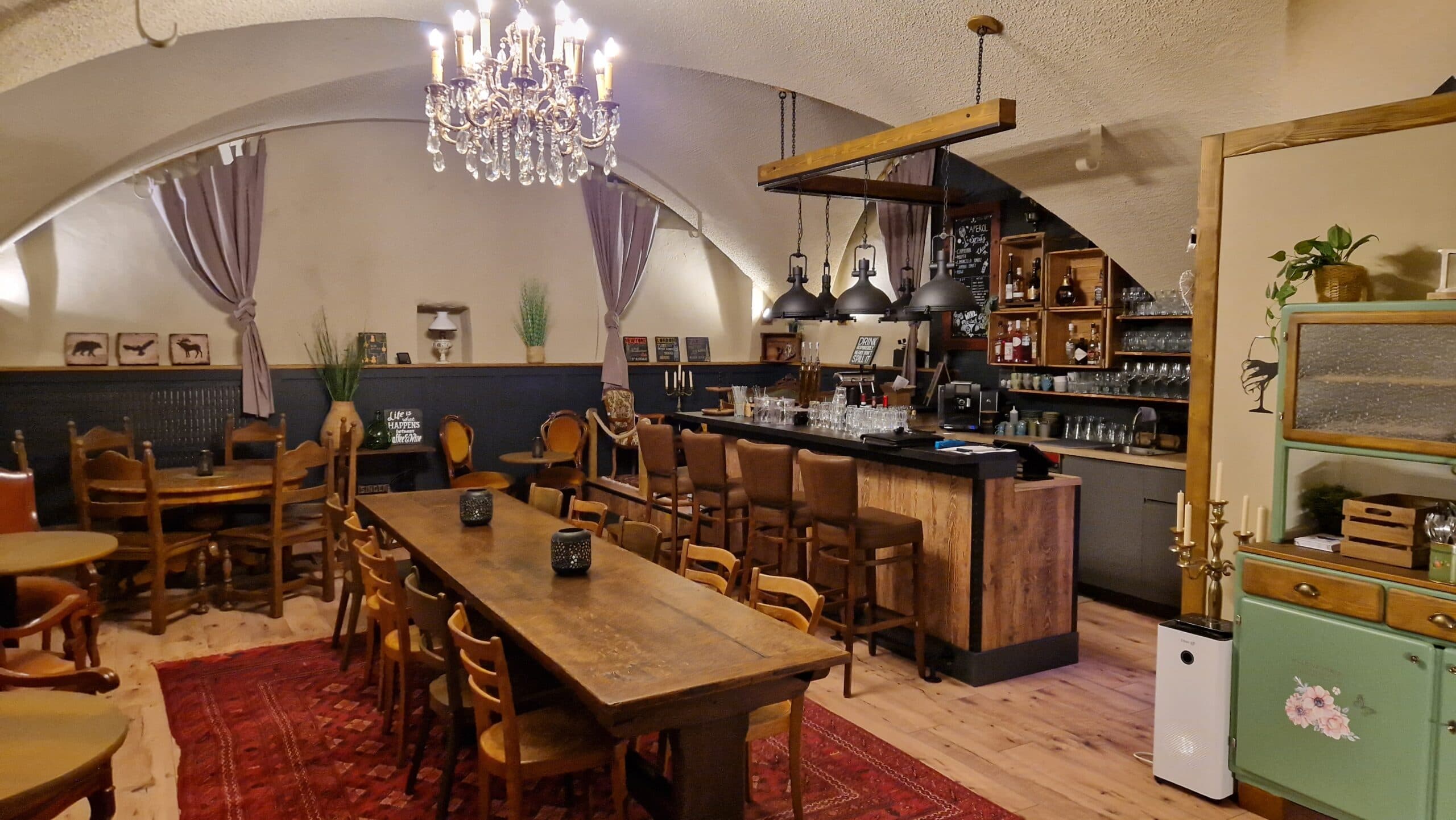 Chäller-Bar DuePosti — Bar in Oetwil an der Limmat (Bild 2)