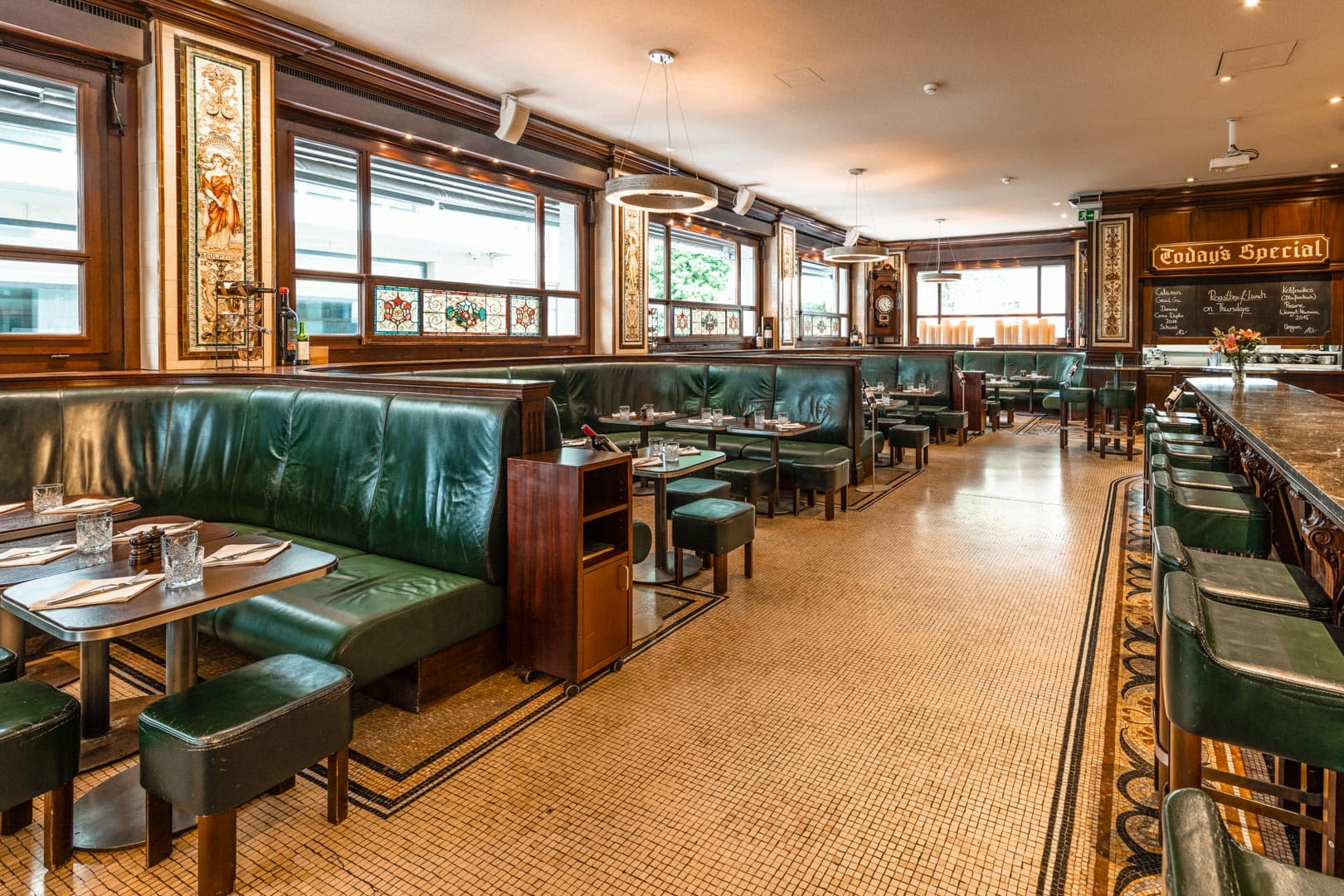 James Joyce — Bar in Zürich (Bild 3)