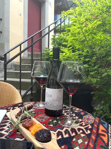 HERES WINE — Weinhandlung in Zürich