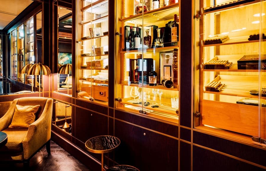 The Vault | Wine Bar | FIVE Zurich — Bar in Zürich (Bild 2)