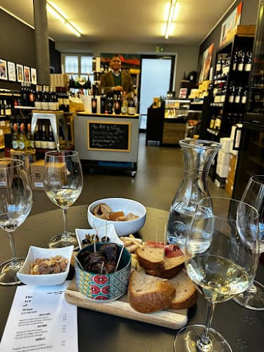 The Art of Wine by Mzansi — Weinhandlung in Zürich