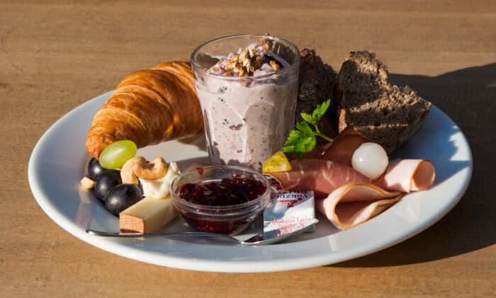 Kafischnaps — Bar in Zürich (Bild 3)
