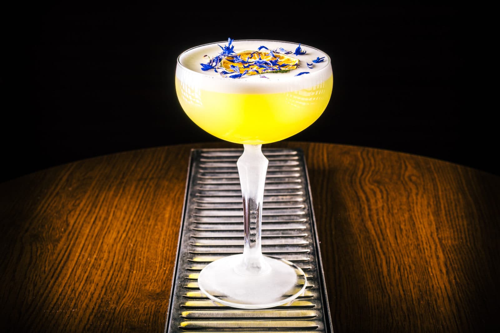 Tales Bar — Bar in Zürich (Bild 3)