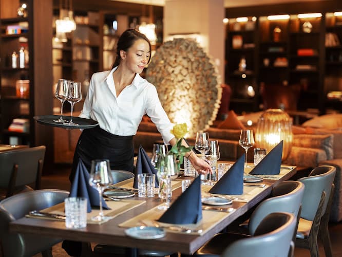 Restaurant Acasa & Bar Zürich Oerlikon — Restaurant in Zürich