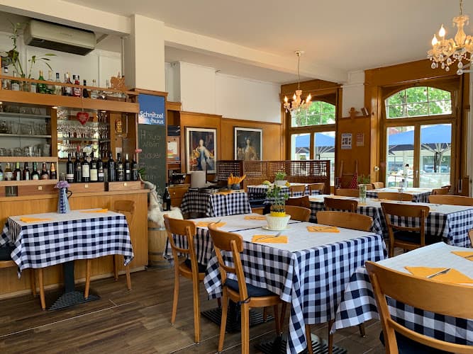 Schnitzelhuus Oerlikon — Restaurant in Zürich