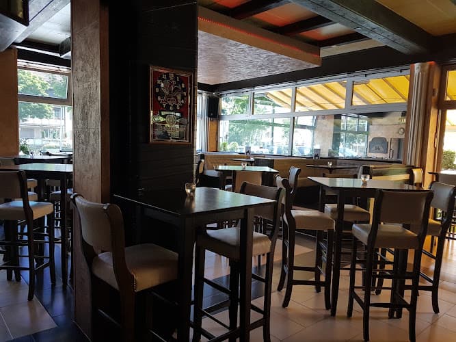 Olympic Lounge Café — Bar in Zürich