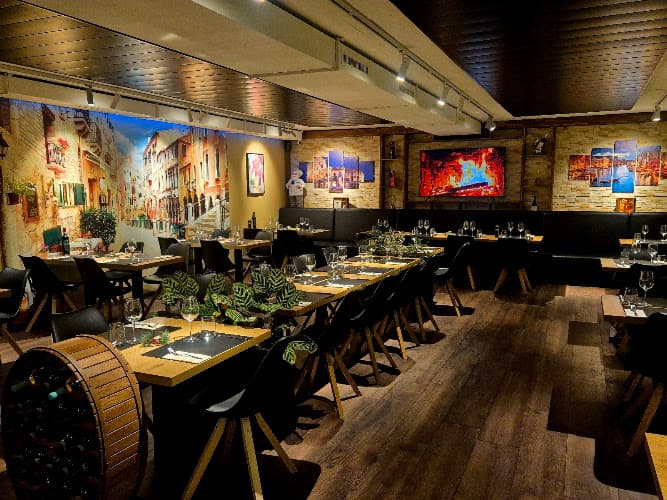 Ristorante Pizzeria L'Adoro — Restaurant in Zürich
