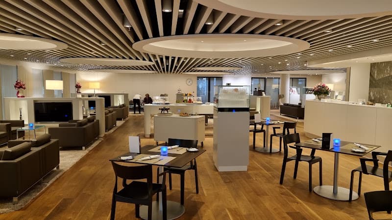 VIP Lounge — Bar in Kloten