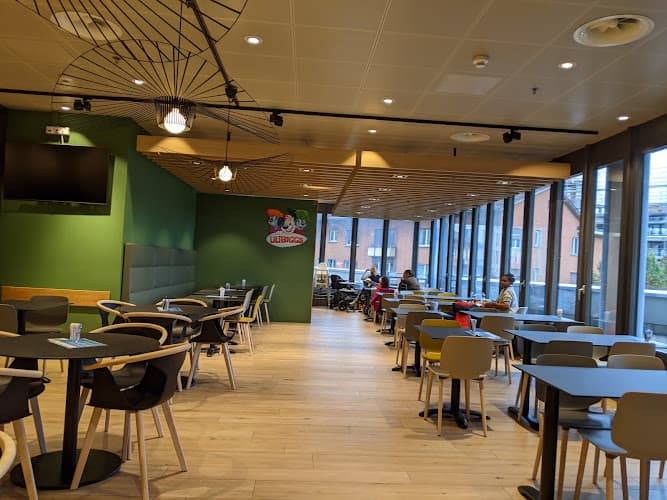 Migros Restaurant - Zürich - Oerlikon Neumarkt — Restaurant in Zürich