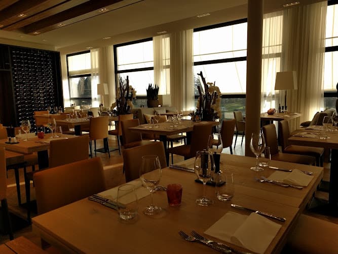 Restaurant Hönggerhof — Restaurant in Zürich