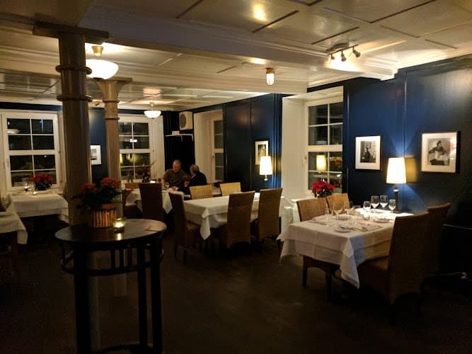 Steinburg — Restaurant in Küsnacht