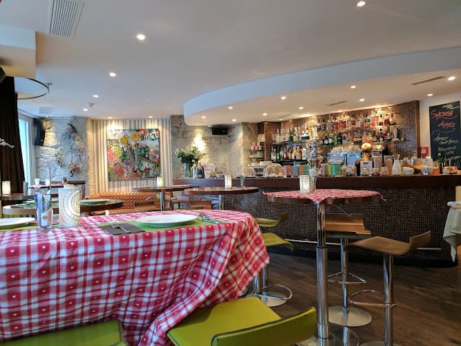 Barfüsser Sushi Bar & Lounge Niederdorf — Restaurant in Zürich