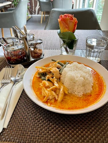 Siam Square Bistro — Restaurant in Opfikon