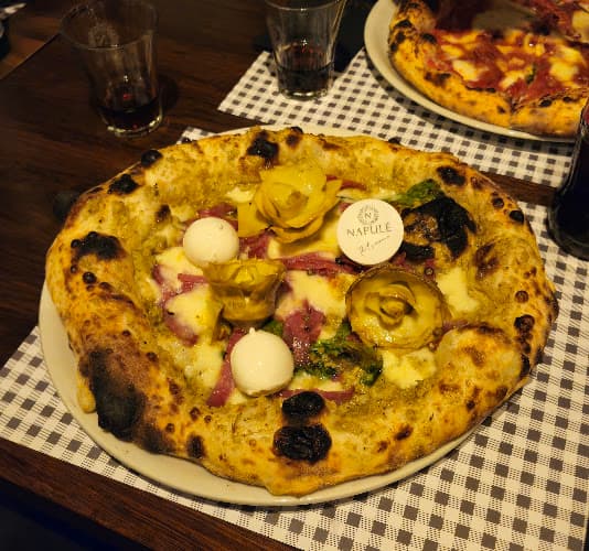 NAPULÉ PIZZERIA WALLISELLEN — Restaurant in Wallisellen
