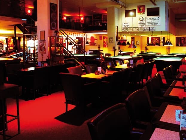 Billiard Center Wallisellen — Restaurant in Wallisellen
