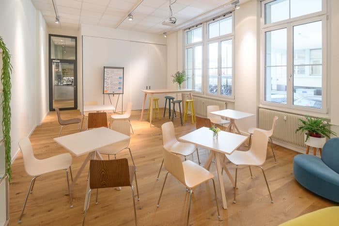 Meer Wohnen AG - Ligne Roset & Vetsak — Innenarchitekt in Bern (Bild 2)