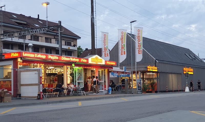 Bahnhof Imbiss — Take-Away in Dübendorf