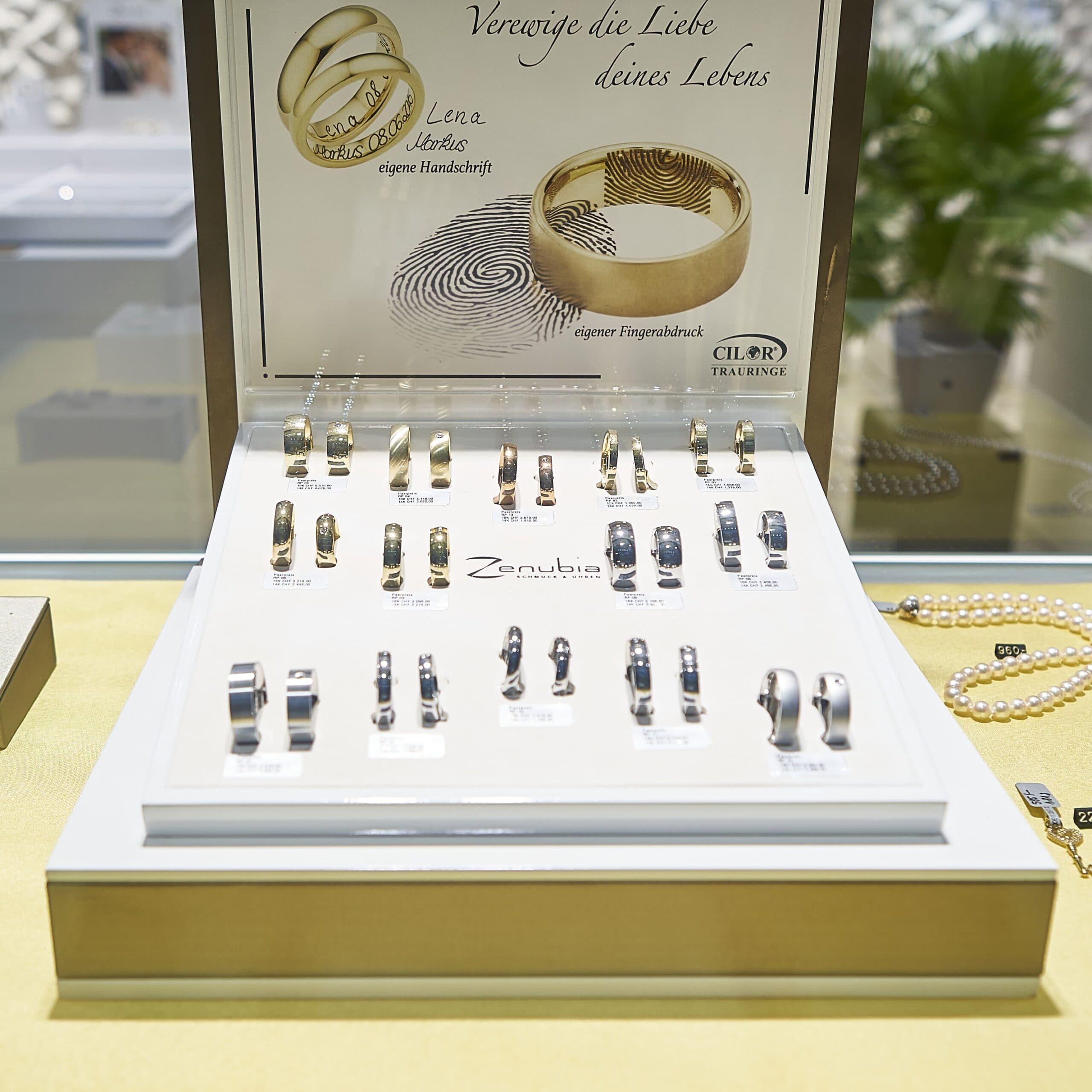 Zenubia Schmuck AG — Geschaeft in Winterthur (Bild 3)