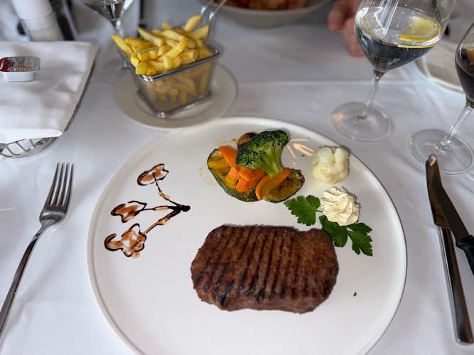 Restaurant Wallberg - Volketswil — Restaurant in Volketswil