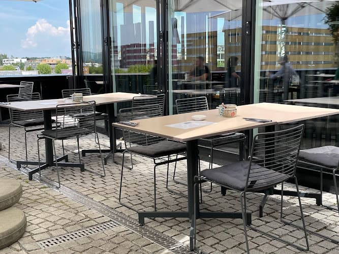 Konshi Volkiland — Restaurant in Volketswil