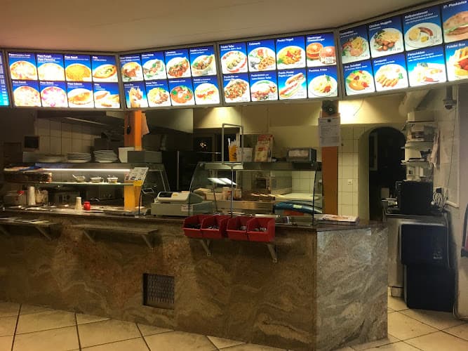 Restaurant, Pizzeria, Caffé Bar Bijou — Restaurant in Schwerzenbach