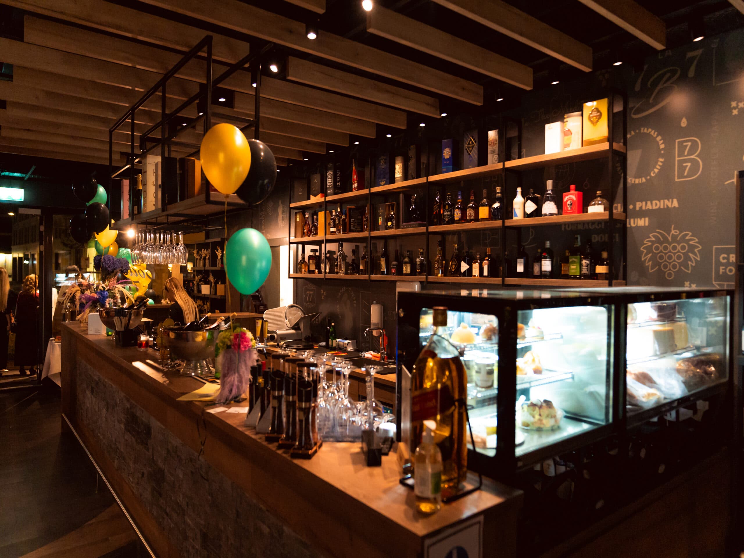 La Bodega 77 — Bar in Uster (Bild 3)