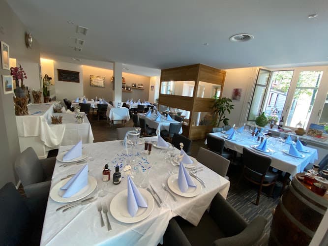 Ristorante Pizzeria Pöstli Da Mamma Lisetta — Restaurant in Uster