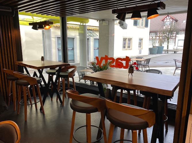Tasty wetzikon — Restaurant in Wetzikon
