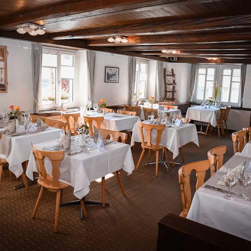 Restaurant Sonne Auslikon — Restaurant in Auslikon