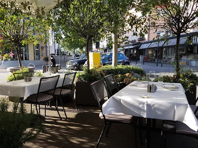 Restaurant Falken — Restaurant in Küsnacht