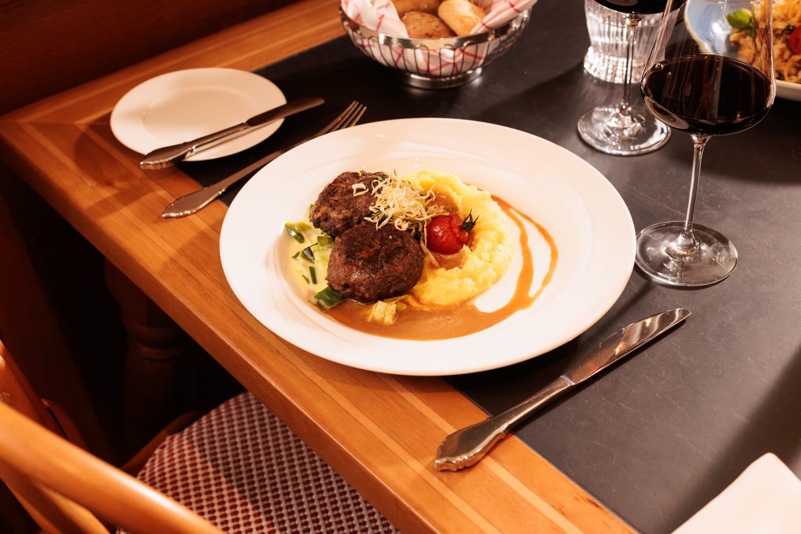 Restaurant Gaststuben — Restaurant in Küsnacht (Bild 3)