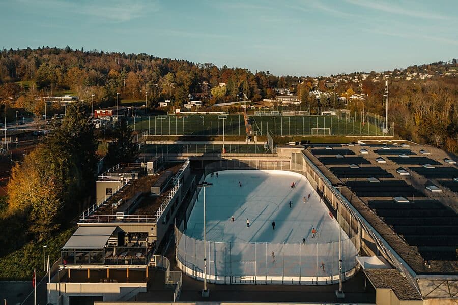 Kunsteisbahn KEK — Fitnessstudio in Küsnacht (Bild 3)