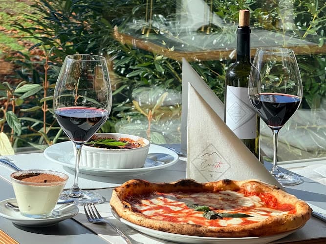 Ernesto ristorante pizzeria napoletana — Restaurant in Zollikon