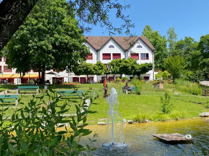 Zentrum Allmendhof AG — Sonstige in Männedorf