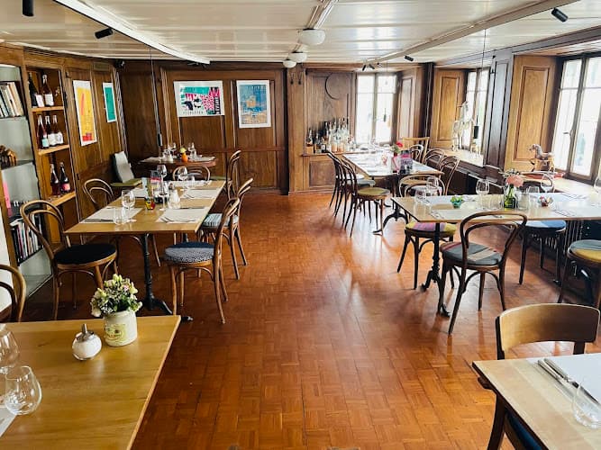 Rössli — Restaurant in Stäfa