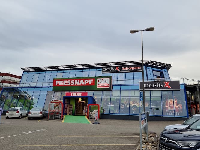 Fressnapf Dietlikon — Geschaeft in Dietlikon