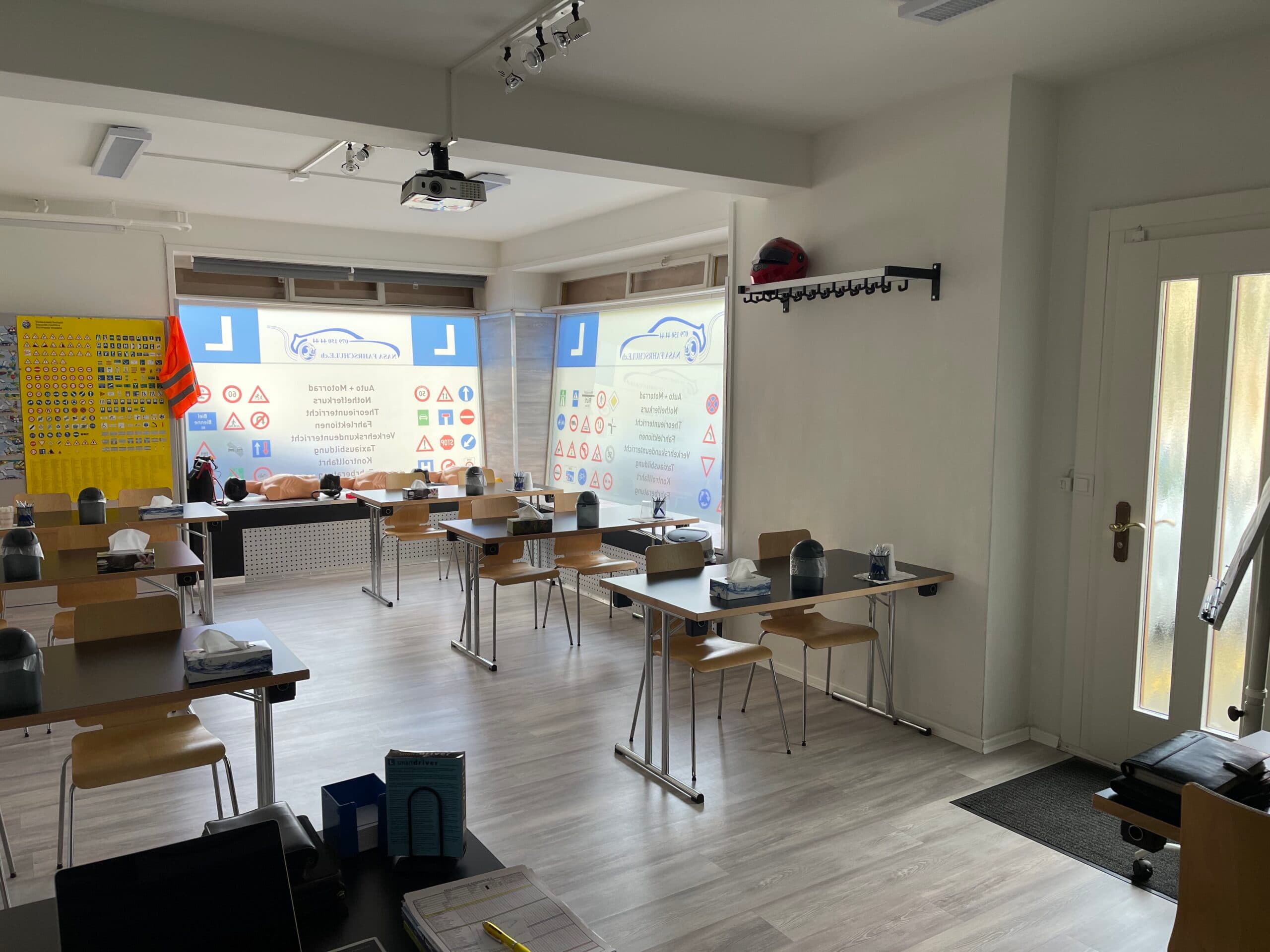 NASA FAHRSCHULE GmbH — Fahrschule in Zürich (Bild 3)