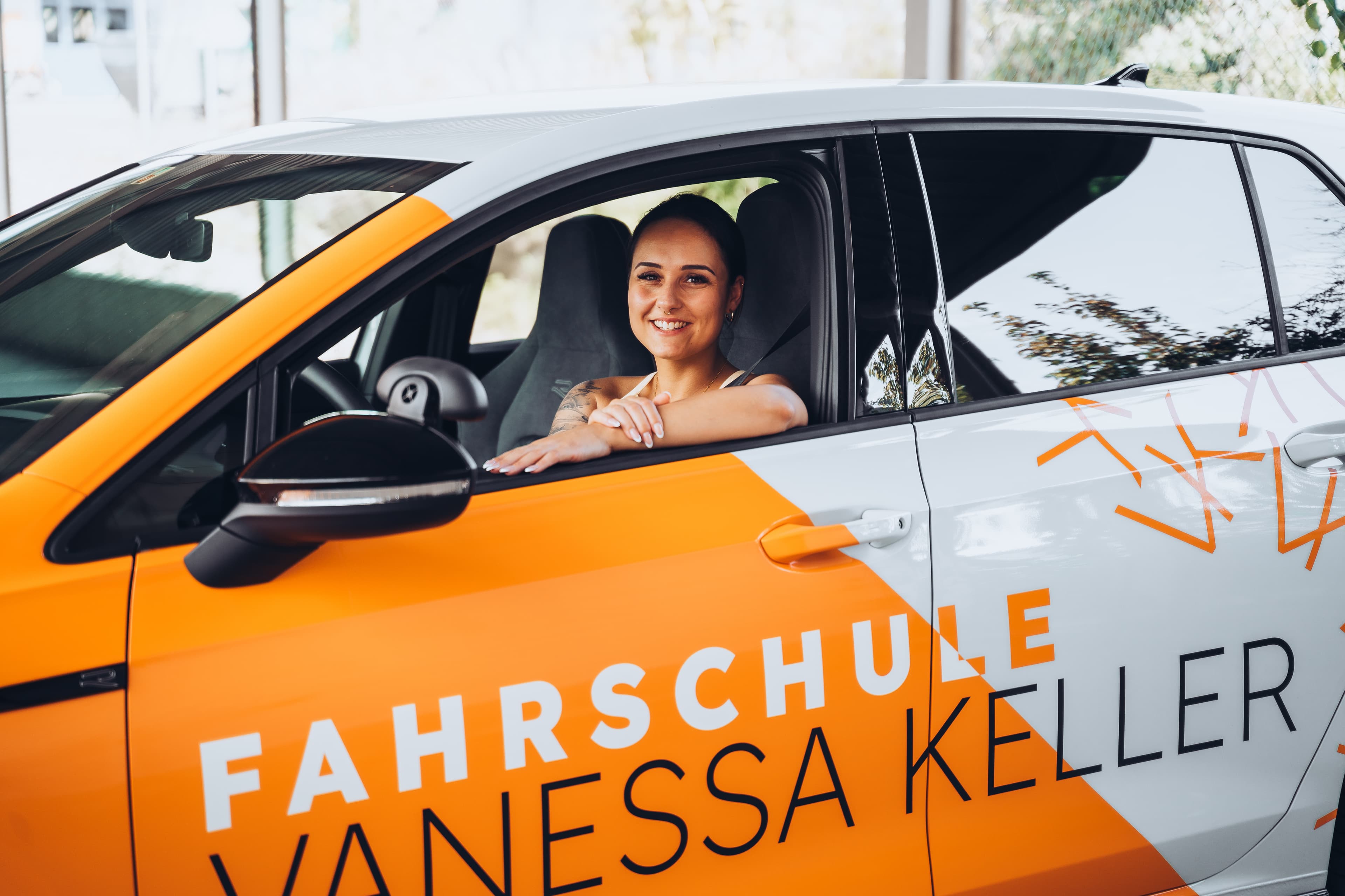 Fahrschule Vanessa Keller — Fahrschule in Feuerthalen (Bild 2)