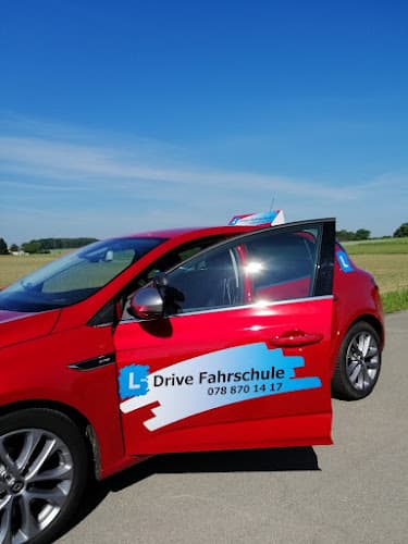 L-Drive Fahrschule, Dennis Egli — Fahrschule in Wallisellen
