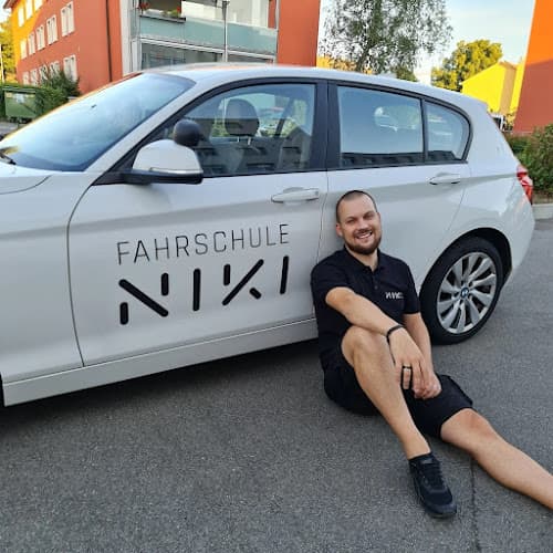 Fahrschule Niki — Fahrschule in Regensdorf