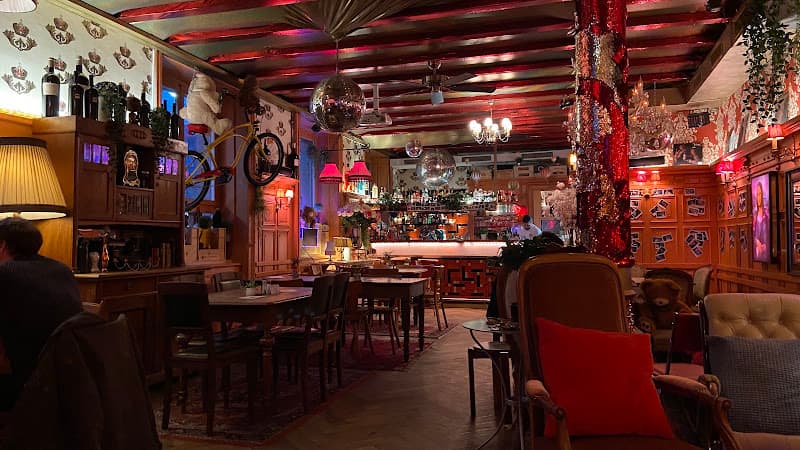 ELISABURG — Bar in Zürich